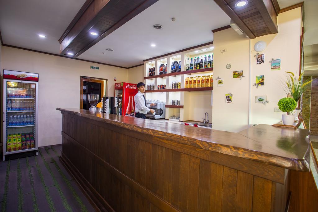 Green City Hotel Bishkek Luaran gambar