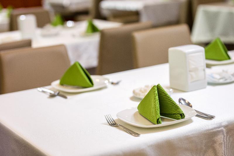 Green City Hotel Bishkek Luaran gambar