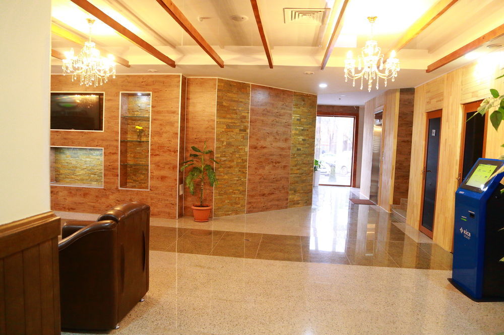 Green City Hotel Bishkek Luaran gambar